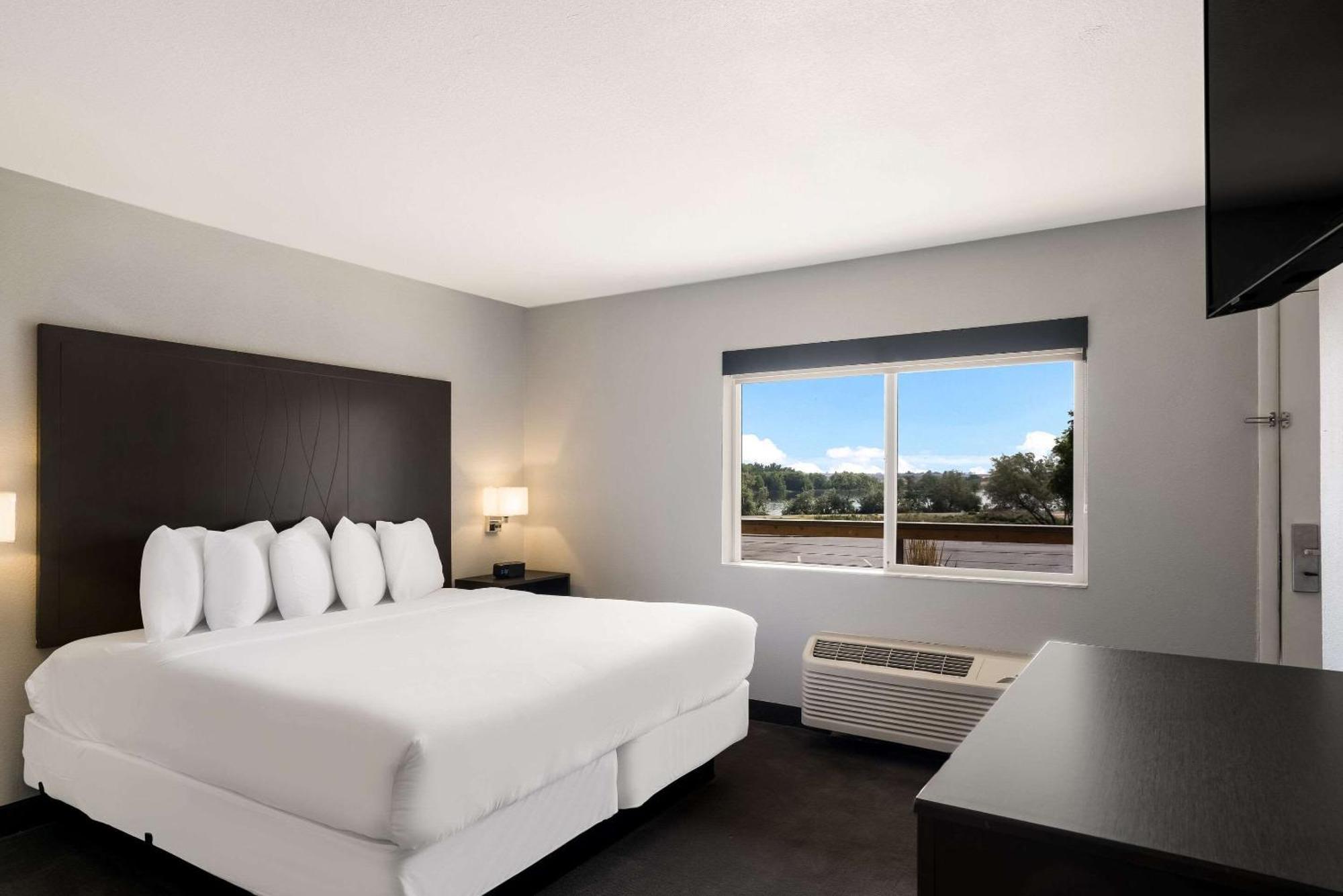 Richland Riverfront Hotel And Conference Center, Ascend Hotel Collection Экстерьер фото